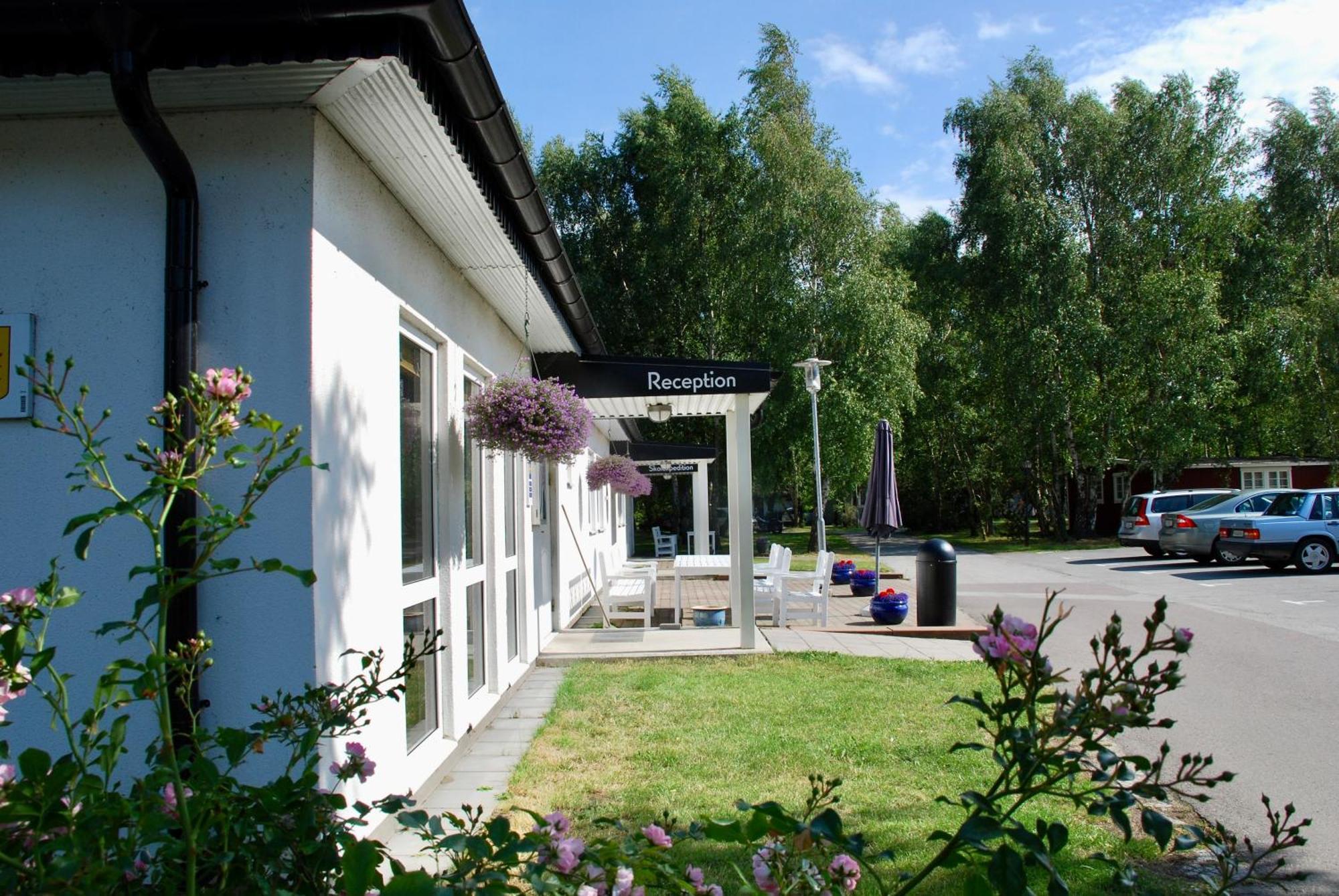 Hoellviksnaes Moeten Mat Logi Hotel Höllviken Buitenkant foto