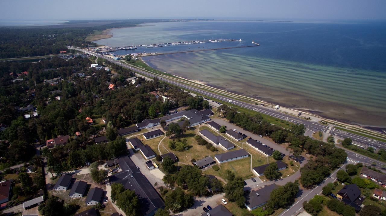 Hoellviksnaes Moeten Mat Logi Hotel Höllviken Buitenkant foto